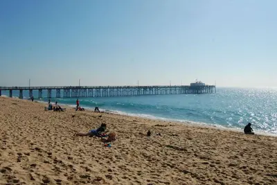 Image de Newport Beach House sur le front de mer à Prime Location