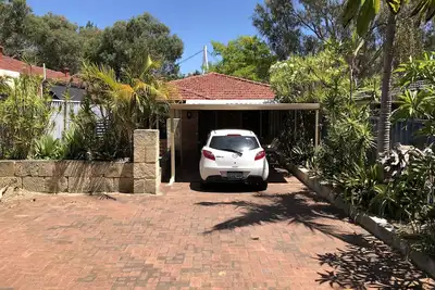 Image de Maison cool située entre Leederville et le mont Hawthorn - toute la maison pour vous