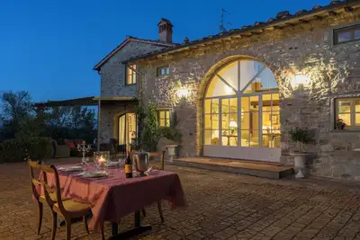 Image de Adapté à vous ・Villa avec piscine chauffée sur les collines florentines