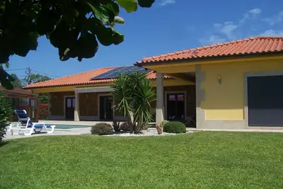 Image de Casa Rosanna plain pied, piscine au sel couverte sécurisée, vue panoramique