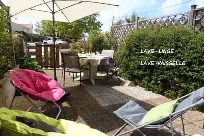 Image de Petite maison 4 personnes \"Pointe de Vallières\" parking privé, plage à 300m.