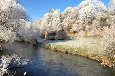 Image de Le Cube cottage atypique 4 étoiles pour un séjour slow à 35 minutes de Dijon.