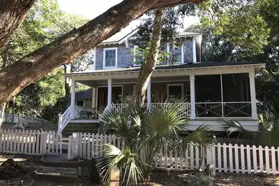 Image de Magnifique maison de 4 chambres à Cape Fear Station