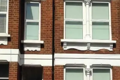 Image de Hébergement simple et abordable à Londres à court terme