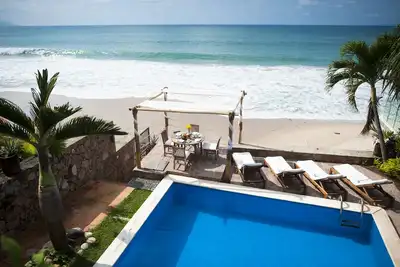 Villa de luxe en bord de mer dans le meilleur quartier de P. Vallarta-Piscine privée et personnel inclus