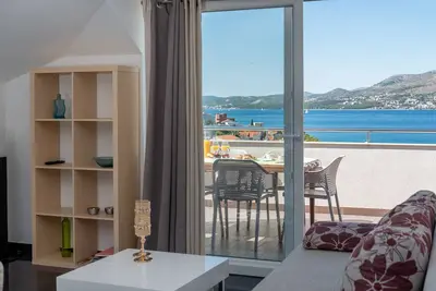 Image de Appartement de luxe avec jacuzzi intérieur