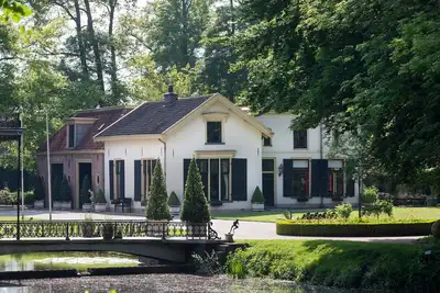 Image de Rester royal au B&B Landgoed Matanze