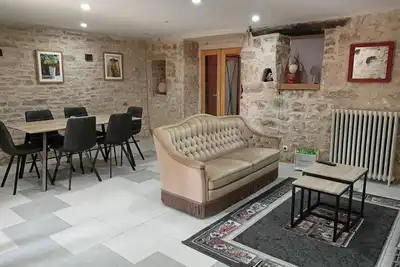 Image de Atypical cottage for 6 people with swimming pool near Cahors