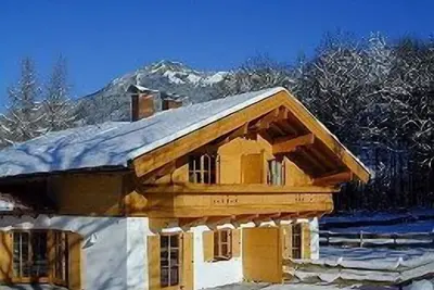 Image de Maison de vacances**** neuve typique de la Haute Bavière emplacement au calme
