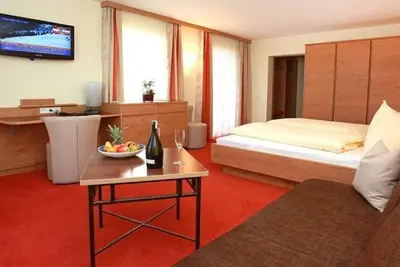 Image de Chambre familiale avec douche, Wc - Hotel Bachschmied Kg