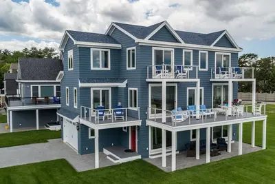 Image de Oceanfront Beach House sur Ferry Beach, des vues panoramiques spectaculaires