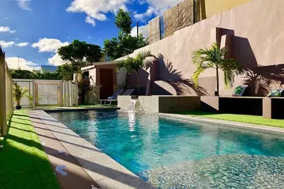 Image de Appartement design piscine, proche du Golf, des commerces et des plages
