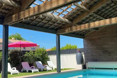 Image de Villa Ă 500m de la plage pour 8 avec piscine couverte Ă la Fontaine aux bretons