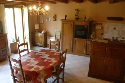 Image de Maison au bord du Tarn à Ste-Enimie dans les Gorges du Tarn