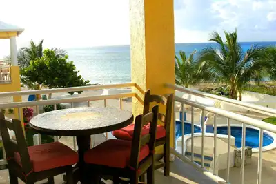 Image de Condo en bord de mer - Plage de sable avec grande plongée en apnée!