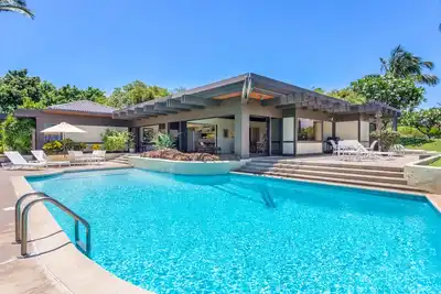 Image de Mauna Kea South Fairways 4 Br -4. 5 salles de bain 180 vues sur l'océan et piscine privée, 9 couchages