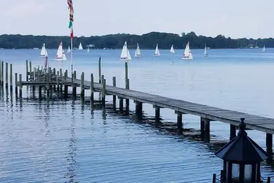 Image de Upscale Waterfront Home Annapolis Area - Les mieux notés avec plus de 100 avis - 5. 0/5. 0