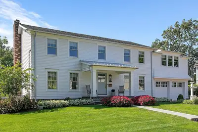 Image de Été 2019: Spring Lake Beach House avec piscine; 3 blocs de la plage