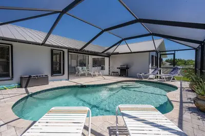 Paradise Found! Promotions Maintenant! 3 chambres 2 salles de bain piscine chauffée maison et incroyable Lanai