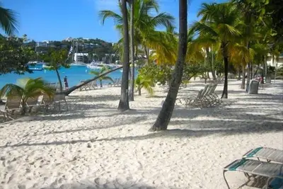 Image de CARAĂŹBES Condo sur la plage avec vues magnifiques, Elysian Beach Resort