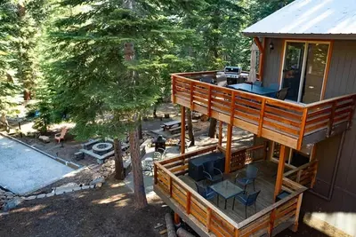 Image de 3 ch 12 pers. Bain à remous, sauna, WiFi, pétanque, animaux acceptés