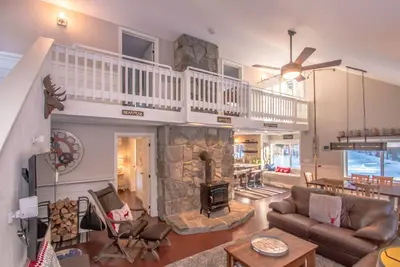 Image de Un cran au-dessus: près de Storyland - Maison de vacances au ski au pied d'Attitash