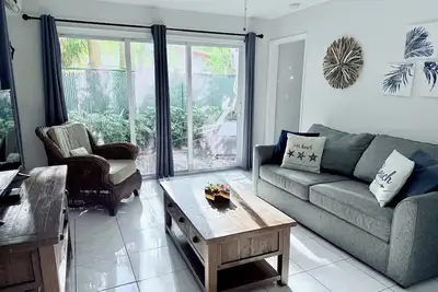 Image de Grand Appartement à deux pas de la plage de Lauderdale-by-the-Sea, Ideal!