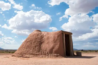 Image de Découvrez notre traditionnel Navajo Hogan près du Grand Canyon