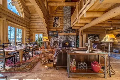Image de Grande maison luxueuse - Architecture sur mesure, équipements haut de gamme (202747-2235)