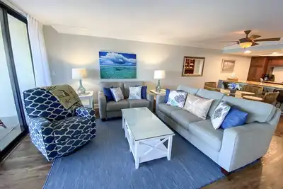 Image de Condo avec vue sur la plage et l'eau au Sanibel Harbour Resort - 6e étage