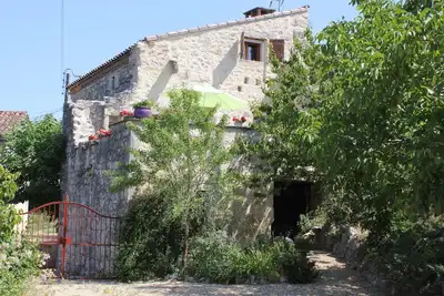 Image de Ancienne grange restaurée avec goût à 3 miles de Ciel Tarn Cordes