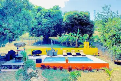 Image de SoliMar Guest Studios au coeur de l'île de Vieques avec Piscine!
