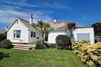 Image de Cottage Croyde traditionnel spacieux et confortable - à quelques pas de la plage