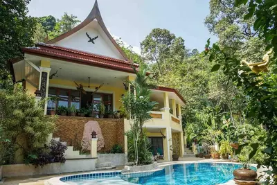 Image de Phuket: Poolvilla dans jardin tropical pres des plages Phuket