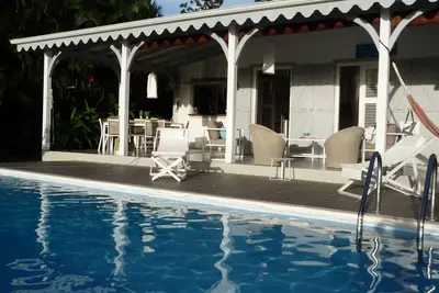 Image de Villa créole vue mer piscine le carbet de rose animaux acceptés