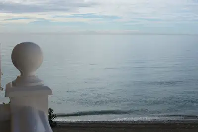Image de Confort, tranquillité et une vue magnifique sur la mer.