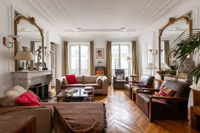 Image de Élégant appartement 2 chambres situé près du magnifique Sacré-Cœur (Veeve)