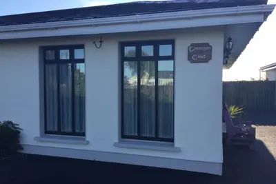 Image de Cronigan Court, dans le «Sunny South East»
