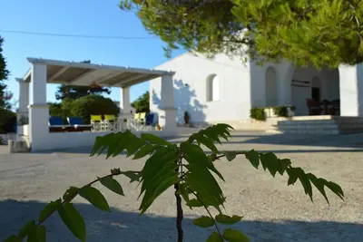 Image de Jolie villa à deux pas de la mer avec 6 lits, deux chambres et deux salles de bain