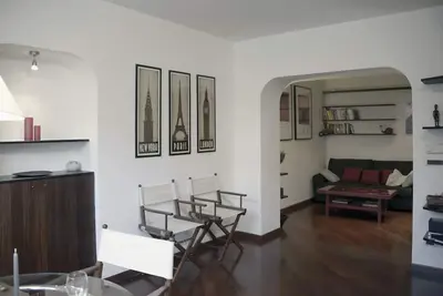 Image de Charmant appartement de deux pièces au coeur de Gênes.