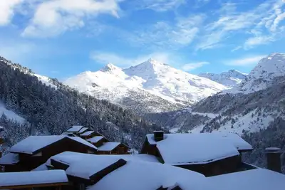 Image de Méribel, Skis aux pieds, Superbe et spacieux Appartement pour 12 personnes