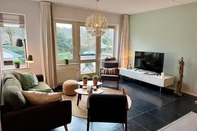 Image de Groet: à seulement 2000 m de la plage, bel appartement de grand standing avec sauna, internet sans fil