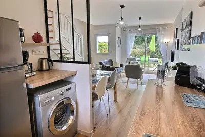 Image de Maison \"Le Green\" au calme dans le Domaine du Golf avec piscine - prox plages
