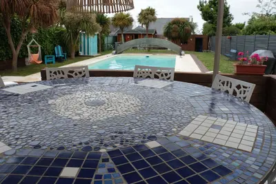 Image de villa à Sainte Marine. piscine chauffée. les plages, le port, tout à pied