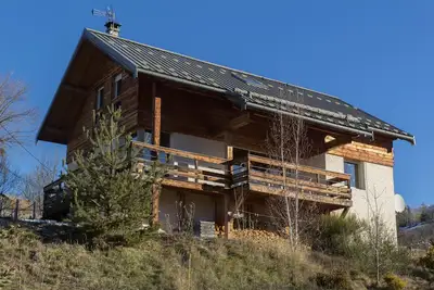 Image de Chalet grand confort près Embrun -Lac de Serre Ponçon