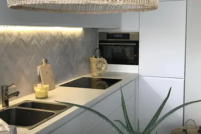 Image de Magnifique appartement 80m2 vue mer et port entièrement rénové et lumineux