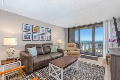 Image de A404 Pelican - Ocean Condo - 2 chambres 2 bains - 8 personnes
