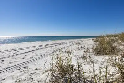 Image de Fabuleux automne à Inlet Beach! Réservez maintenant pour voir les plus beaux couchers de soleil.