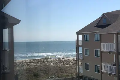 Image de Ocean View Condo étapes de l'eau! Créez des souvenirs durables ici!