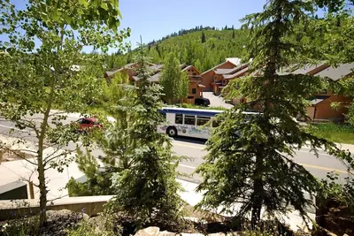 Image de Emplacement! Confort! Commodité! Près de Deer Valley et de Park City!